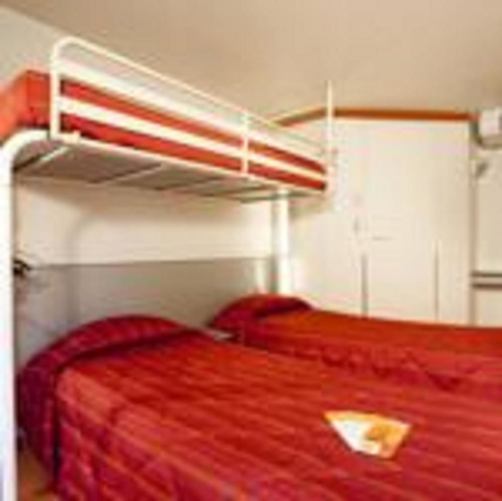 Premiere Classe Évreux Dış mekan fotoğraf A bunk bed